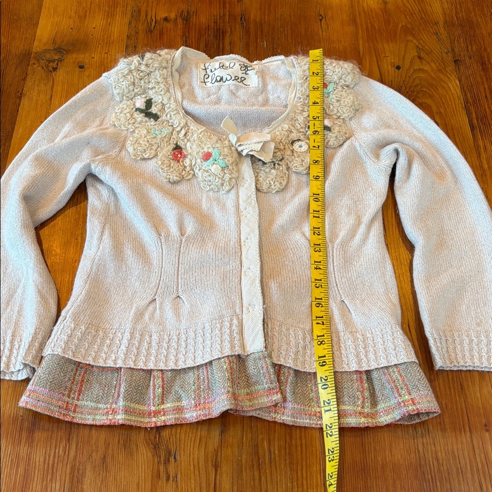 Anthropologie Field Flower Cardigan Sweater Size medium Button Peplum Hem cream - Picture 11 of 12